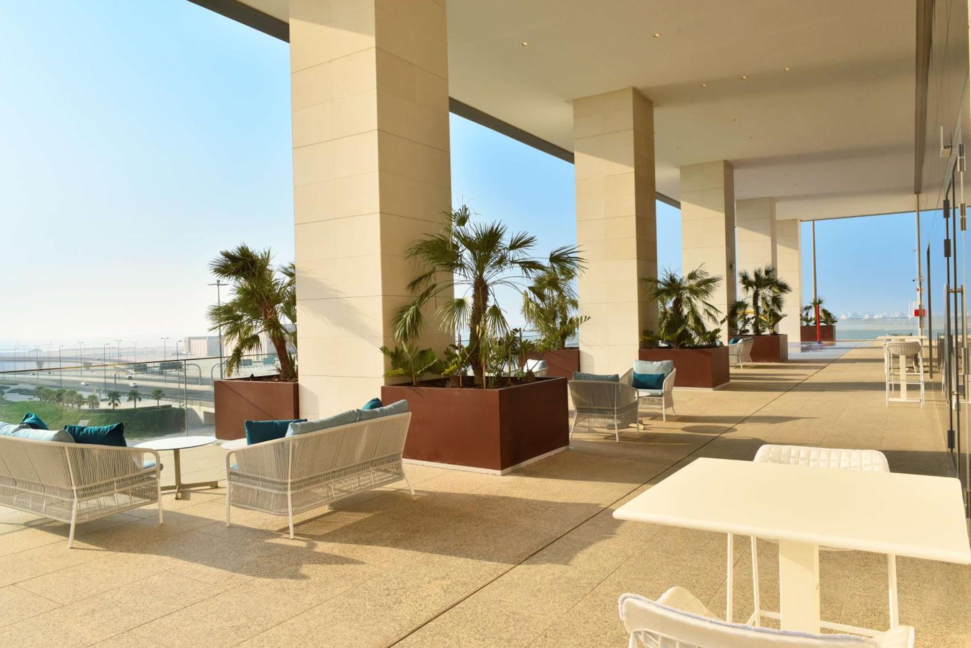 Hilton Garden Inn Bahrain Bay Manama Exterior photo